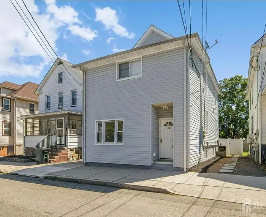 Recently closed property in South River, NJ